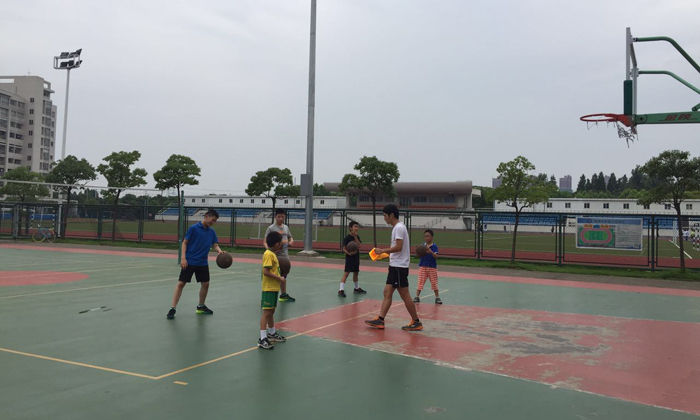 上海拼搏體育夏令營(yíng)