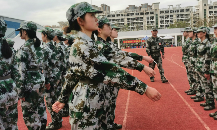 戎征軍事夏令營