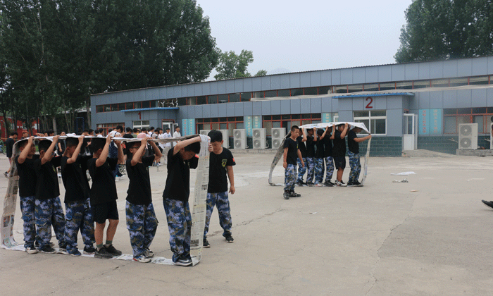 北京西點軍事夏令營