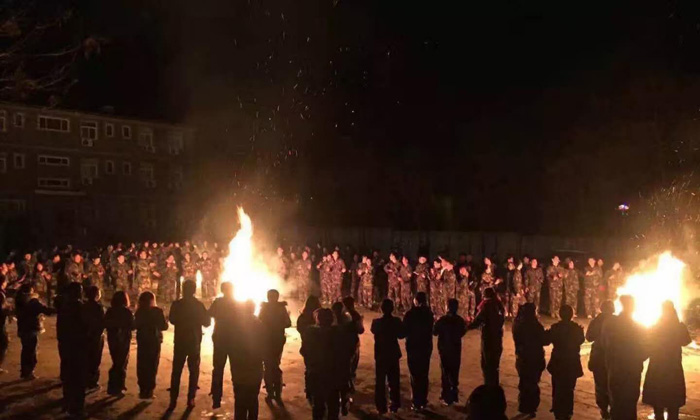 武當(dāng)大學(xué)堂帶你體驗(yàn)武術(shù)的魅力