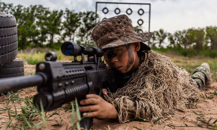 信號(hào)旗軍事特訓(xùn)營(yíng)