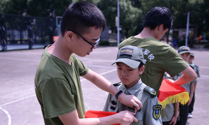 浙中少年軍事夏令營