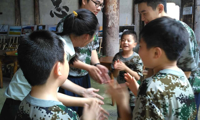 思想力軍事夏令營(yíng)