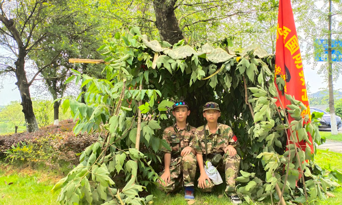小戰(zhàn)神特訓軍事夏令營