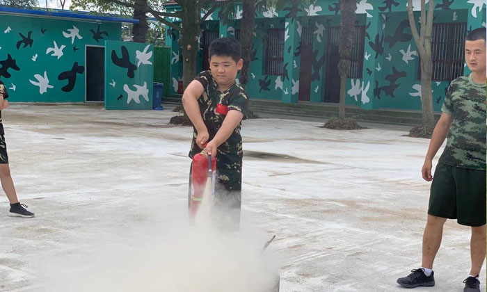 利劍軍事夏令營(yíng)安全保障