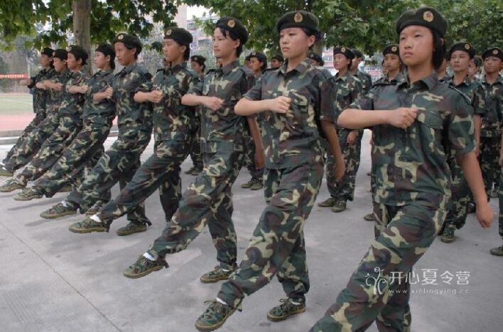 上海西點(diǎn)軍事夏令營(yíng)