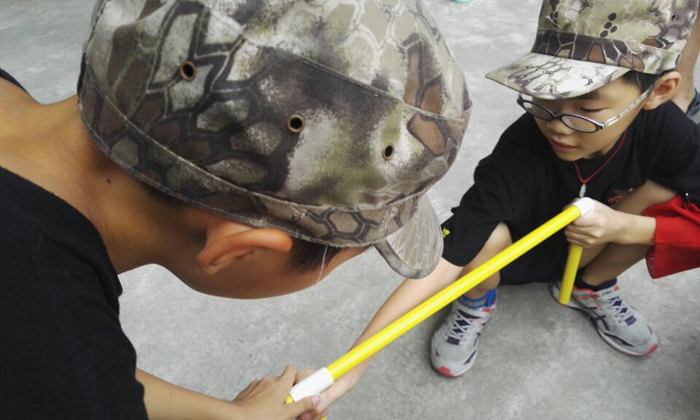 上海西點軍事孩子成長中的堅強(qiáng)