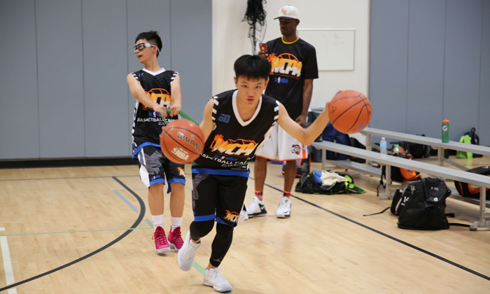 來藍球運動營給孩子一個快樂的暑期