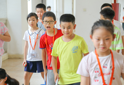 參加平和英語村夏令營讓孩子感受英語魅力！