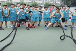 小學生參加乒乓球夏令營的好處是什么？