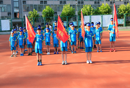 青少年乒乓球夏令營(yíng)讓這個(gè)假期更有意義