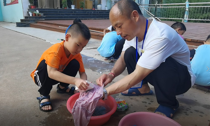 學(xué)習(xí)洗衣服