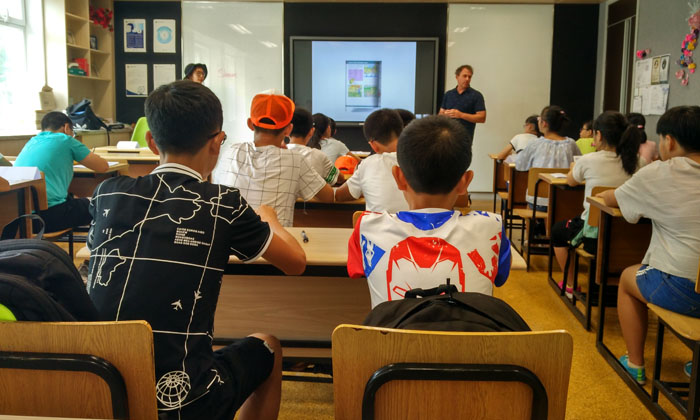 課程學(xué)習(xí)