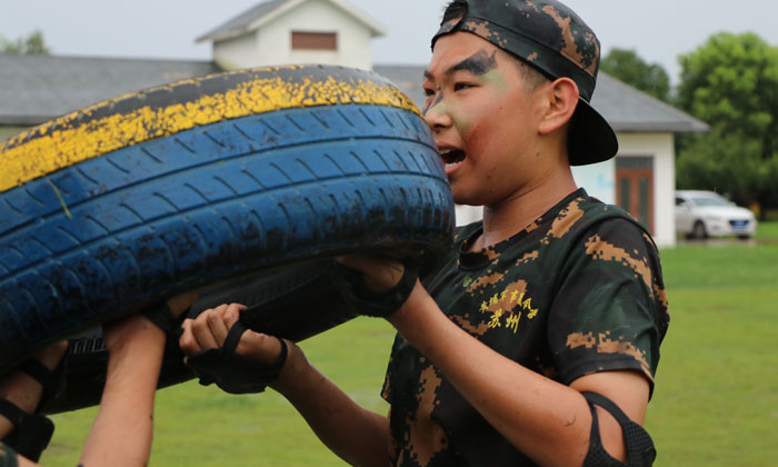 青島有哪些軍事夏令營(yíng)