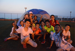 6到8歲的孩子適合參加青島什么夏令營(yíng)？