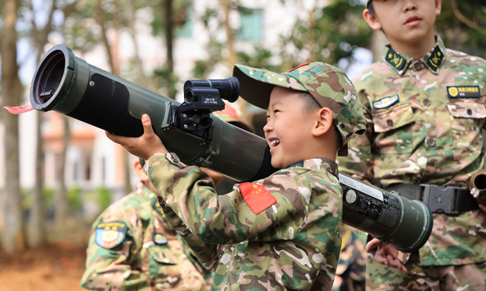 青少年軍事冬令營費用
