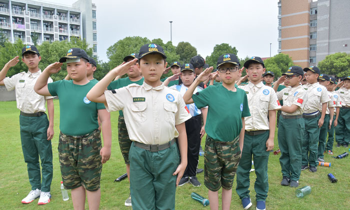青少年軍事訓(xùn)練營有哪些