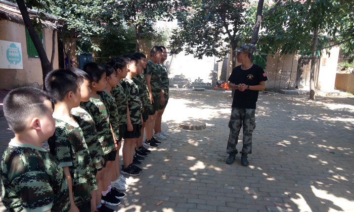 青少年軍訓(xùn)夏令營多少錢