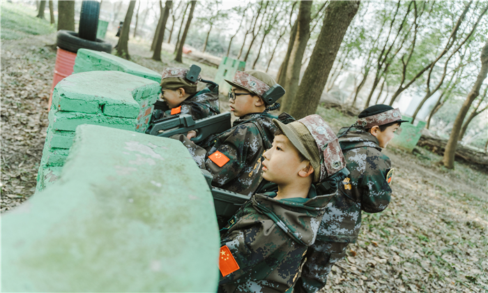 軍事少年夏令營(yíng)有哪些