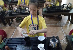國學夏令營能幫助青少年什么？
