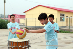 秦皇島勵志夏令營激發(fā)孩子的大學夢