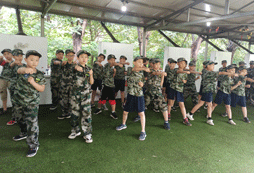 參加秦嶺軍事夏令營(yíng)給孩子帶來(lái)什么好處？