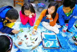 親子活動(dòng)暑期有助于孩子成長