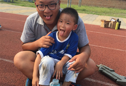 親子夏令營告訴家長教育孩子的好方法