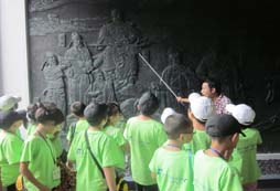 五一假期的親子游活動都有哪些課程內(nèi)容