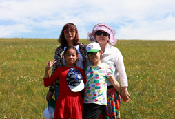 跟著草原親子夏令營體驗草原人們的生活