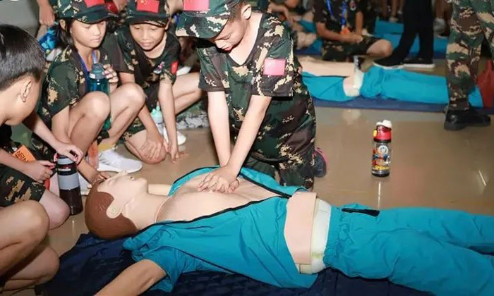 泉州哪里有軍訓(xùn)夏令營(yíng)
