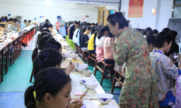 普明國學(xué)夏令營食宿條件