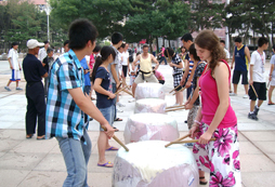 菲律賓有是小學(xué)生參加親子游學(xué)夏令營(yíng)嗎？