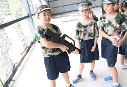 日照夏令營讓少兒感受軍營氛圍