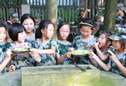 參加軍事夏令營(yíng)日照課程怎么樣？