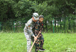 參加戎拓軍事夏令營，青少年能改善哪些？