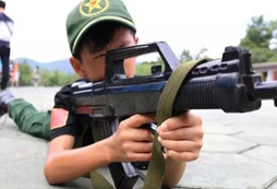 少年兵團(tuán)特訓(xùn)營