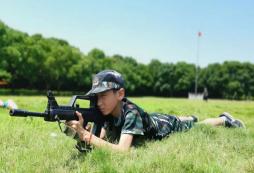 陜西軍事夏令營(yíng)讓孩子在經(jīng)歷中蛻變！