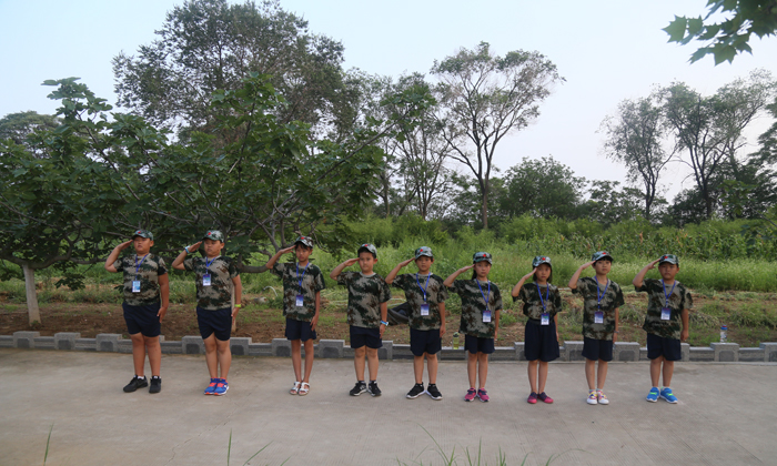臨淄軍事夏令營(yíng)