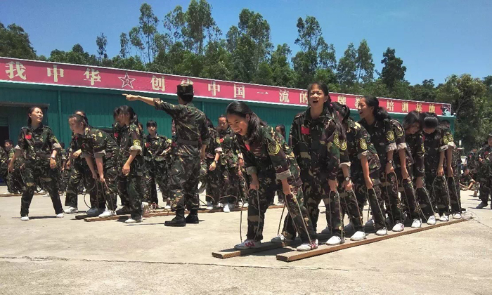 山東暑假軍事夏令營(yíng)