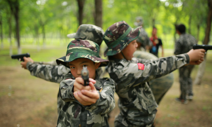 上海軍事夏令營(yíng)