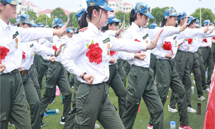 上海有沒有兒童軍事夏令營(yíng)