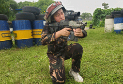 上海軍事夏令營的費用是多少？