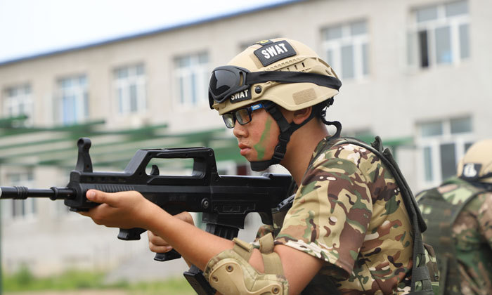 上海軍事夏令營一般多少錢一個(gè)月