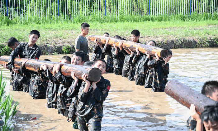 上海7天軍事夏令營(yíng).gif