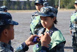 上海有哪些適合女生參加的軍事冬令營(yíng)課程？