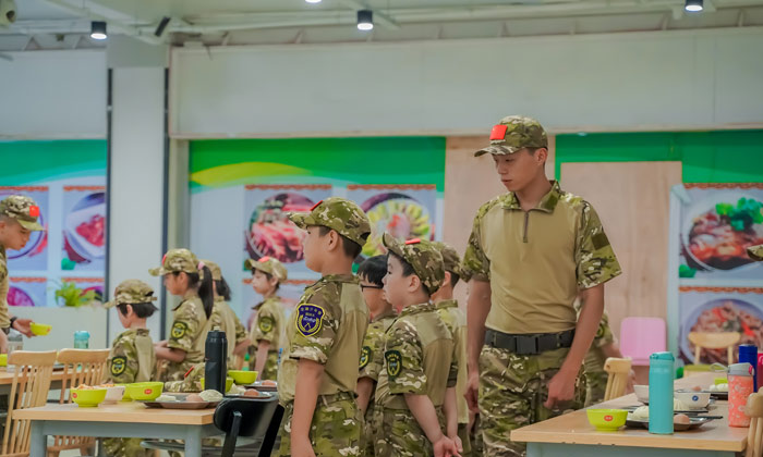 上海軍訓夏令營價格多少