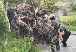 參加上海軍訓(xùn)夏令營(yíng)多少錢(qián)？盤(pán)點(diǎn)七大機(jī)構(gòu)信息一覽