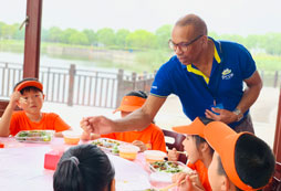 上?？萍枷牧顮I的食宿條件是怎么樣的