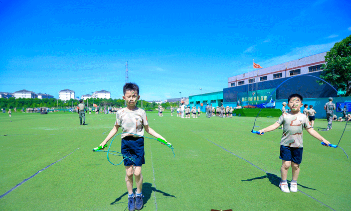 上海夏令營機(jī)構(gòu).jpg
